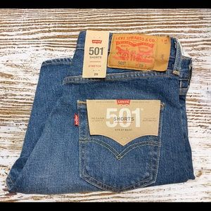 >Levi’s - Levi Strauss & Co. with signature button fly - NWT